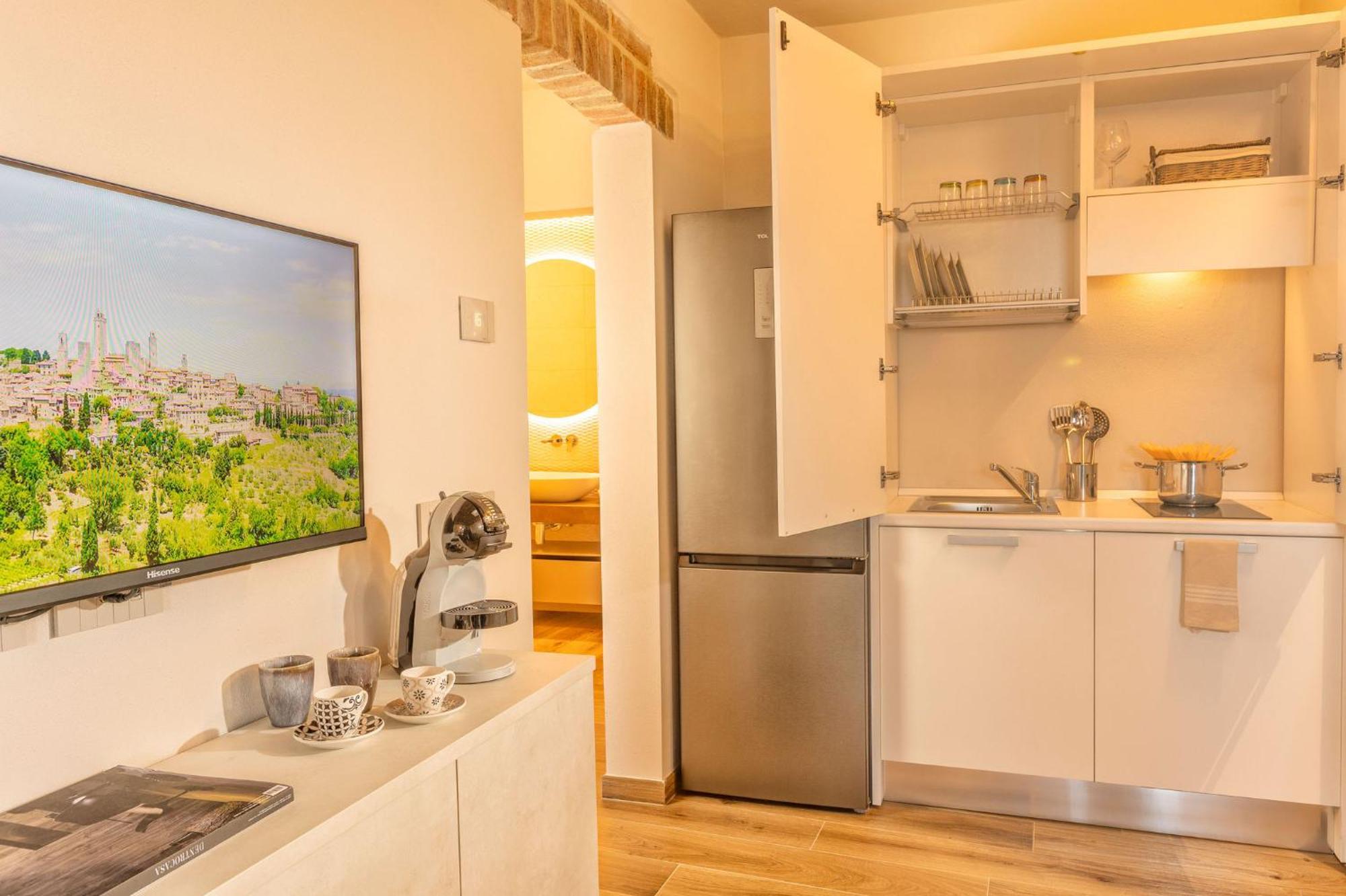 Palazzo Falcinelli Luxury Room In Montepulciano Center With Air Conditioning And Elevator Zewnętrze zdjęcie